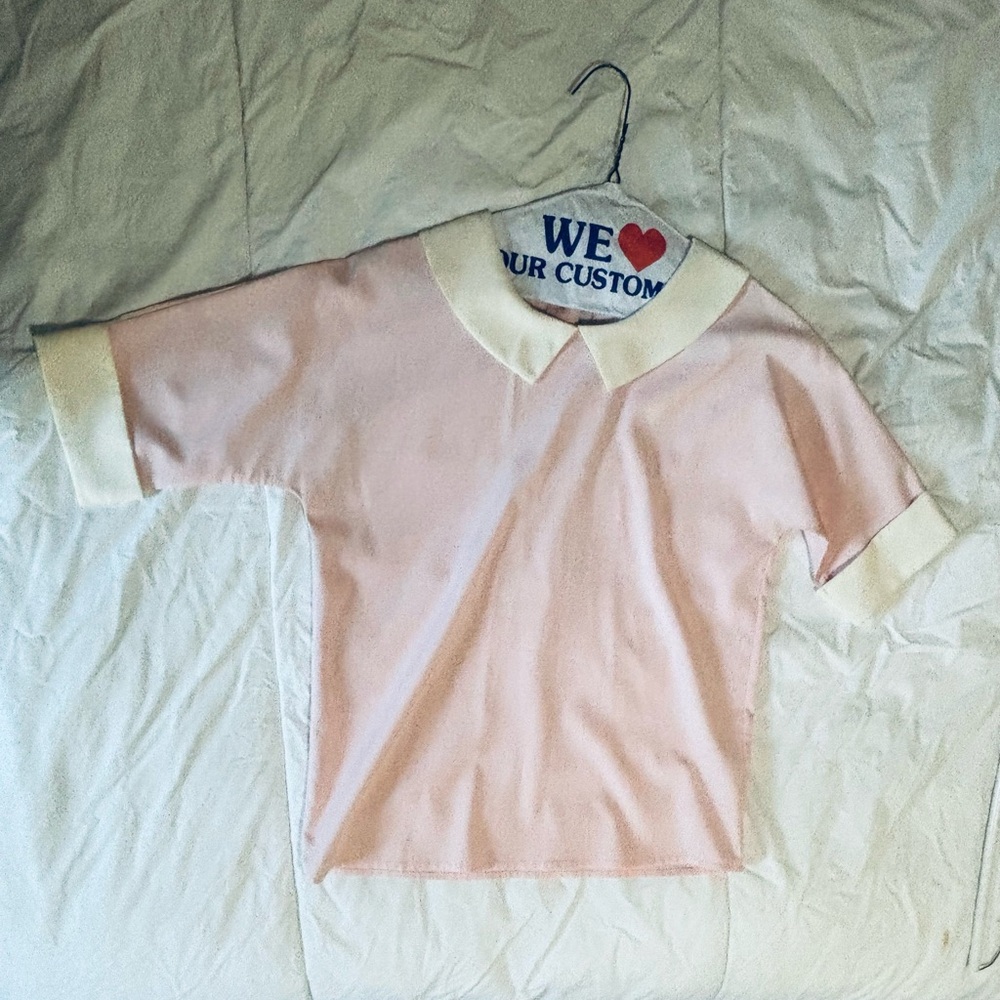 Vintage Preppy soft Pink Collared Shirt - Picture 2 of 9